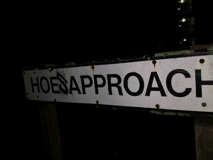 Hoe Approach - vandalised street sign